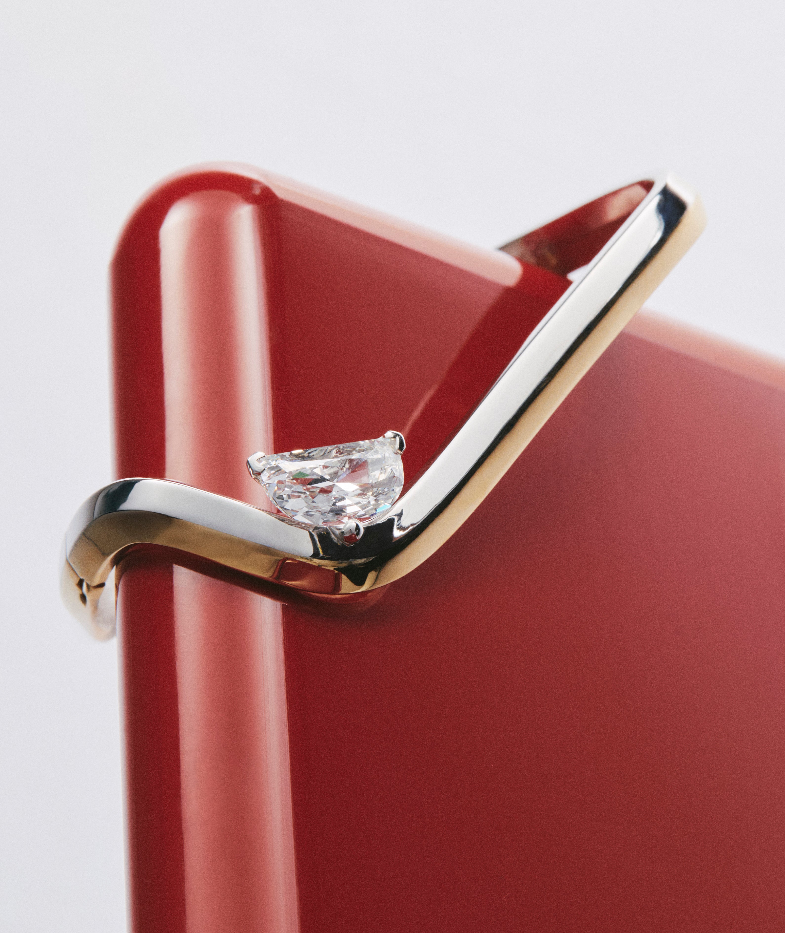 Contour Diamond Bracelet