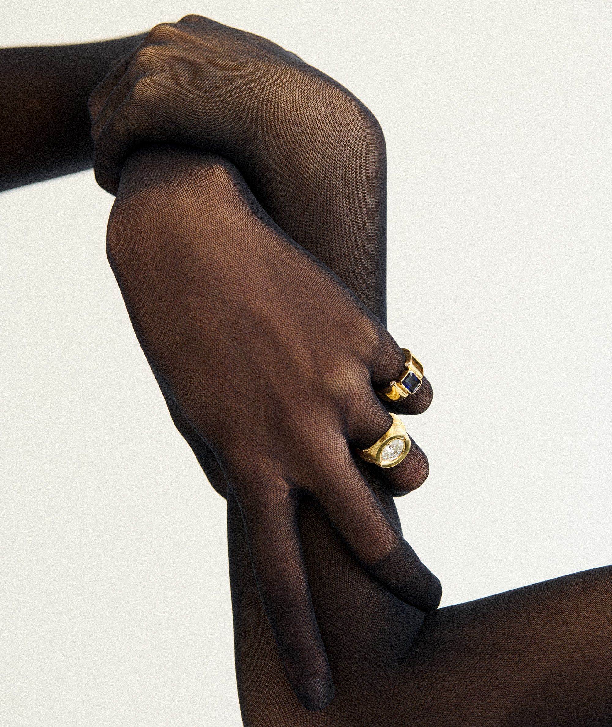 Axle Sapphire Ring