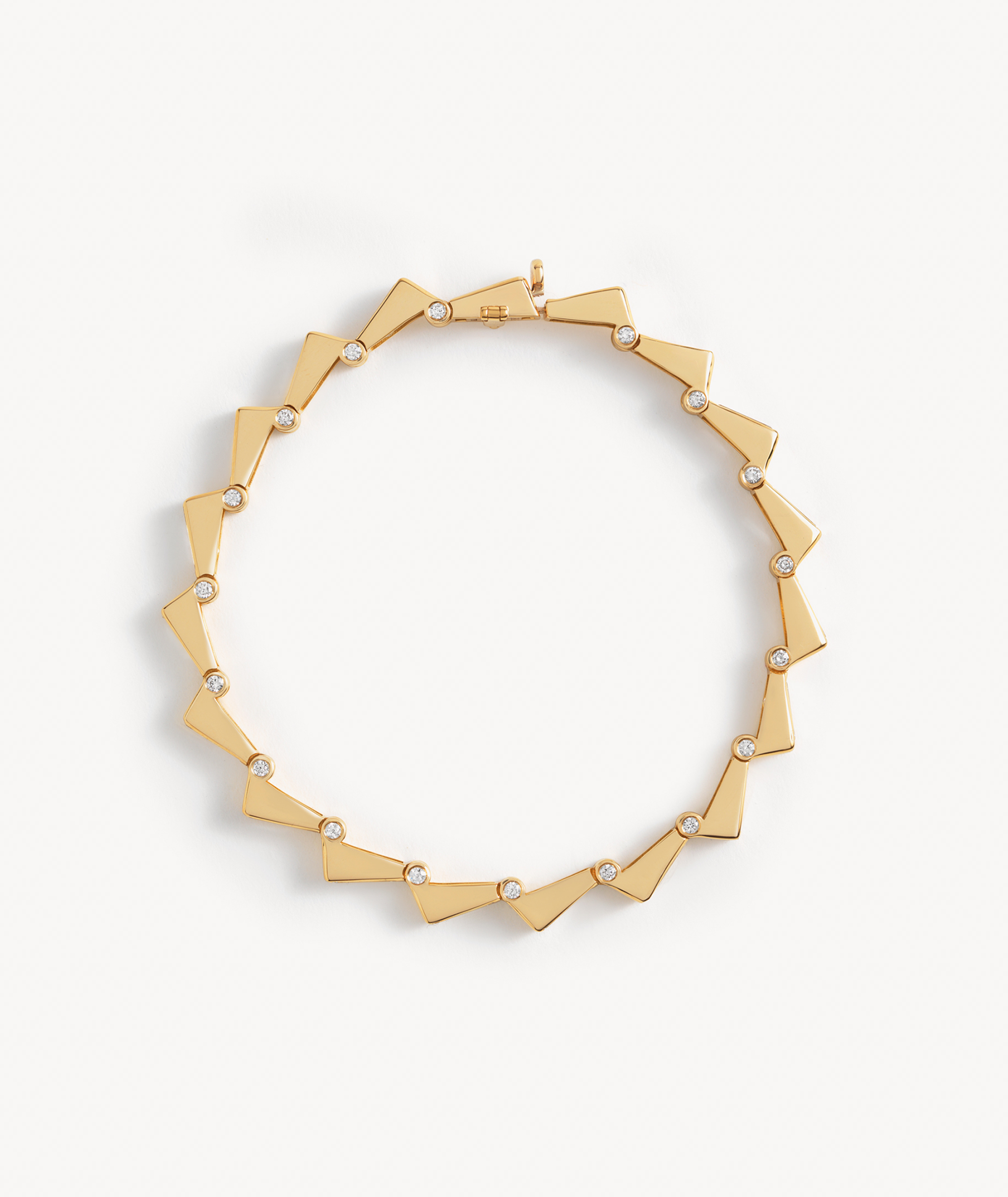 EREDE bracelet in 18k recycled yellow gold and lab-grown diamonds.