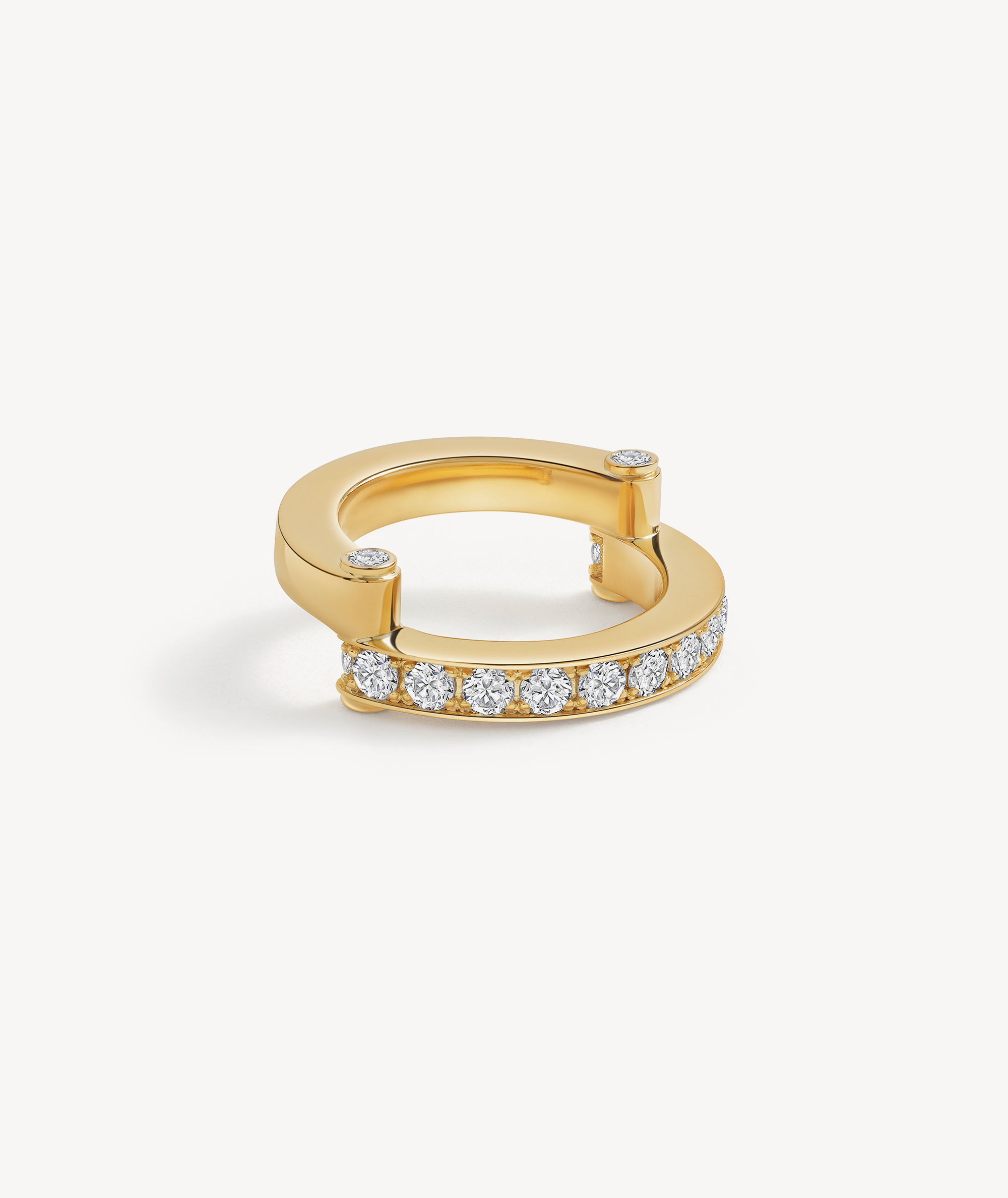 EREDE ring in 18k recycled yellow gold and lab-grown diamonds.