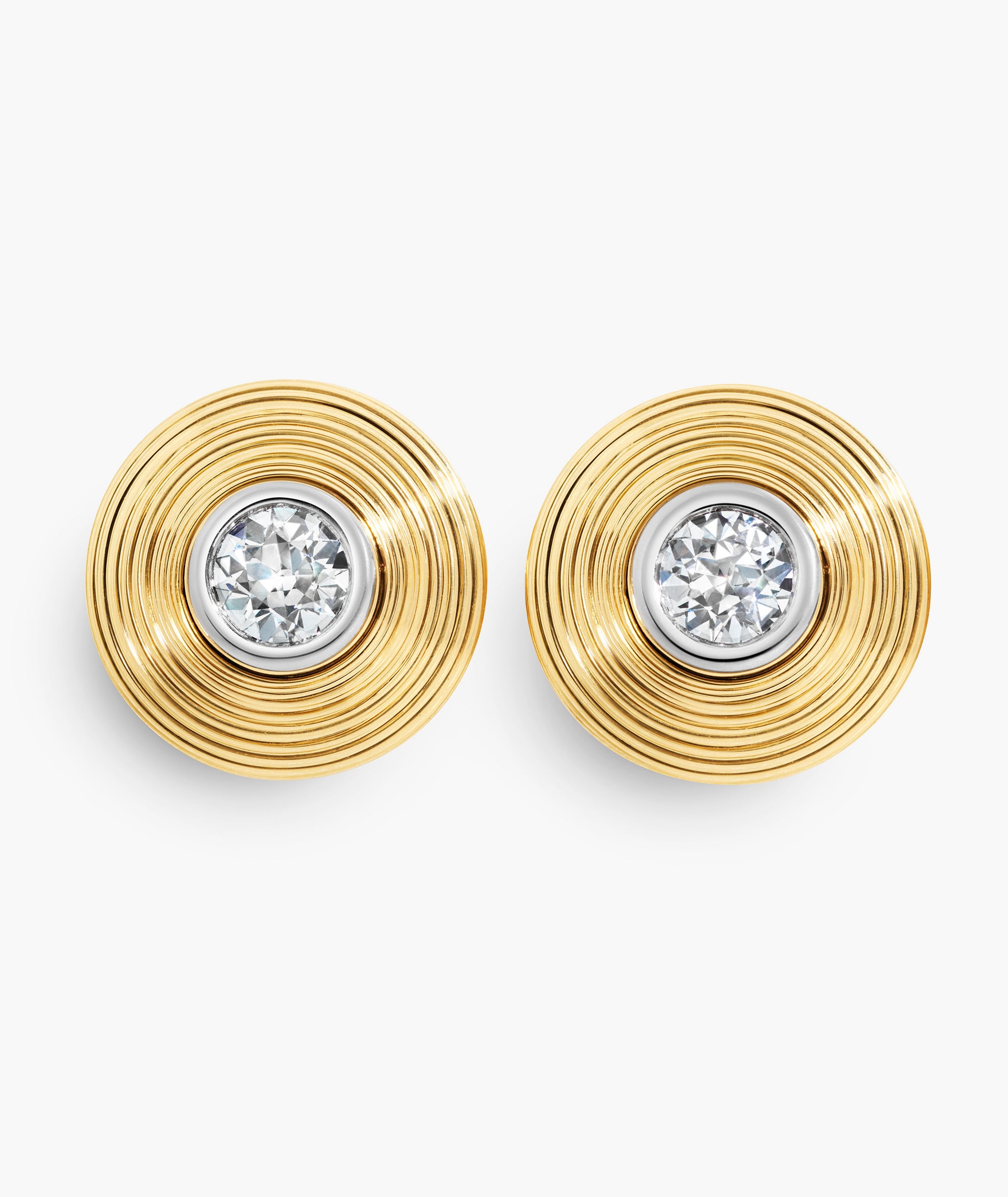 Jumbo Delta Studs